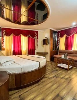 2 Star Hotel In shimla- Hotel Sukh Sagar-Honeymoon Suite